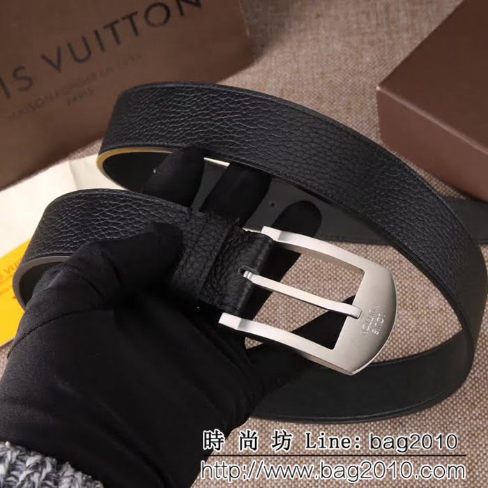 路易威登LV logo Taurillon 經典男士皮帶 LHG1642